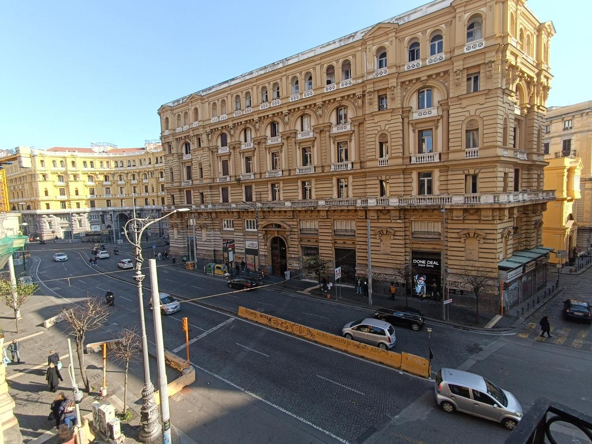 Residenza Geri - Suite And Home Napoli Centro Exterior foto